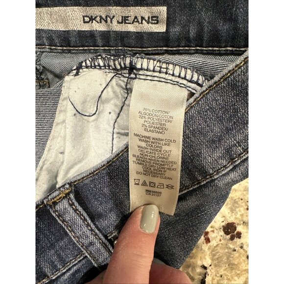 Rare Vintage DKNY Women's Soho Boot Jeans HANDPRINT 30" Waist 29" Inseam 8" Rise - Picture 14 of 14